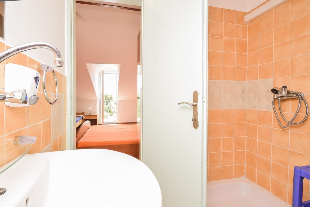 Apartments Zoricic Zaboric Bagian luar foto