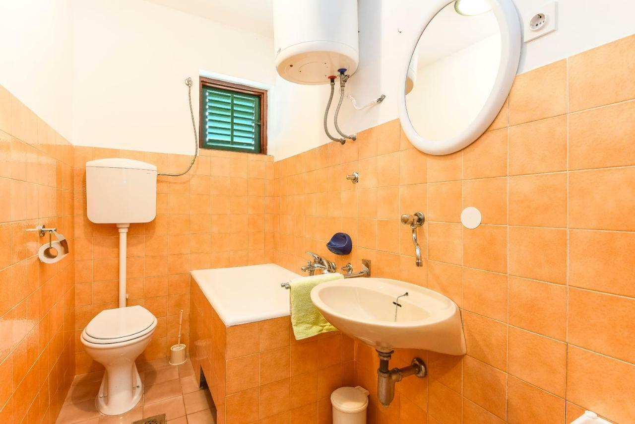 Apartments Zoricic Zaboric Bagian luar foto