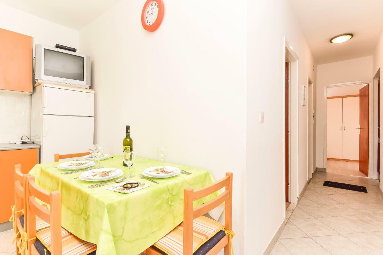 Apartments Zoricic Zaboric Bagian luar foto